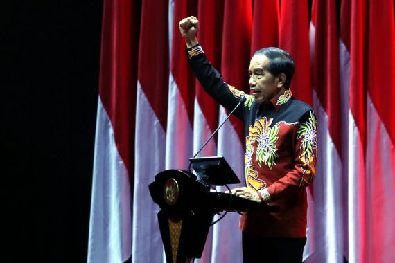 Jokowi Senang Megawati Tidak Grasah-Grusuh Umumkan Capres 2024 dari PDIP - JPNN.COM