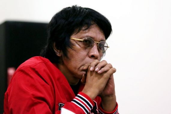 Gibran jadi Buah Bibir, Adian Ungkit 7 Kemenangan Jokowi - JPNN.COM