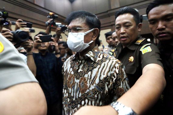Kubu Johnny Plate Bantah Seret Jokowi pada Kasus Korupsi BTS, Maksudnya Begini - JPNN.COM