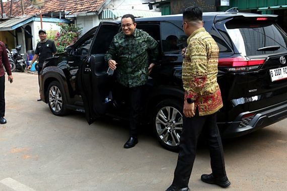 Anies Gagal Maju di Pilkada Jabar 2024, Ono Surono Menuding Mulyono - JPNN.COM