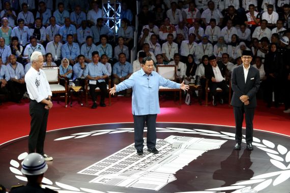 Prabowo-Gibran Belum Menawarkan Jatah Menteri ke Paslon 01 dan 03 - JPNN.COM
