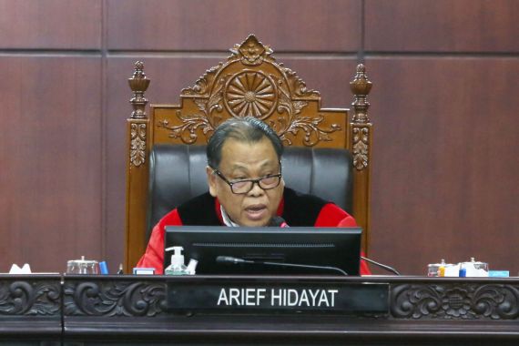 Hakim MK: Pelanggaran Prinsip Pemilu Tampak Jelas dengan Kasat Mata - JPNN.COM