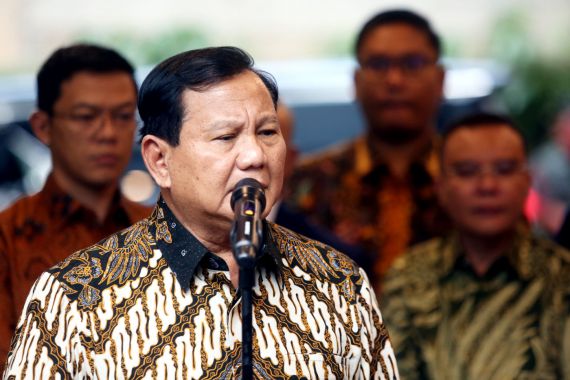 Pengamat Puji Langkah Prabowo Menyerukan Perdamaian dan Kirim Bantuan ke Gaza - JPNN.COM