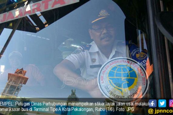 Libur Panjang, Masyarakat Diingatkan Pilih Bus Pariwisata Berstiker - JPNN.COM