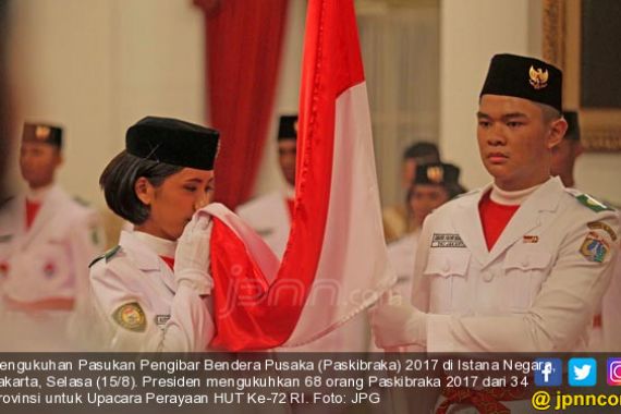 Rahasia Tarikan Bendera Paskibraka Seirama Indonesia Raya - JPNN.COM