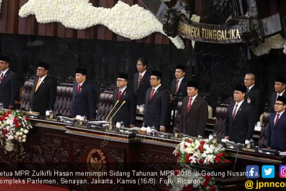 Pidato Kritis Zulkifli Hasan Sentil Jokowi di Sidang MPR - JPNN.COM