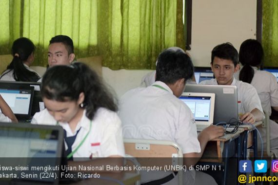 Sering Cari Tahu Gangguan Mental di Internet Malah Bikin Panik - JPNN.COM