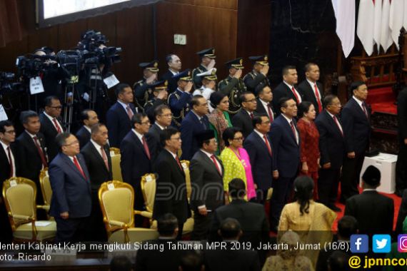 Empat Nama Ini Kemungkinan Bertahan di Kabinet Baru Jokowi - JPNN.COM
