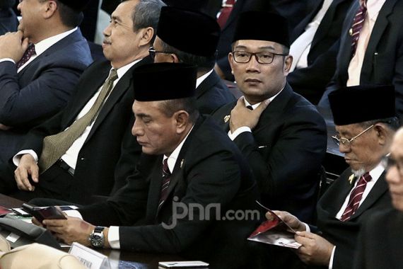 Elektabilitas Ridwan Kamil Lebih Tinggi dari Erick Thohir, AHY Jauh - JPNN.COM