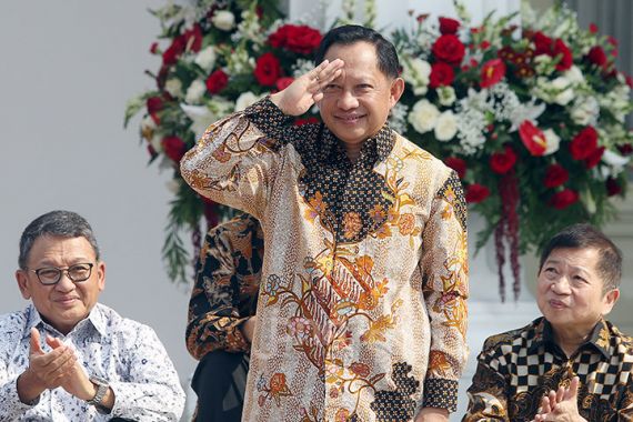 Tito Akui Tinggalkan Banyak Sekali PR untuk Kapolri Baru - JPNN.COM