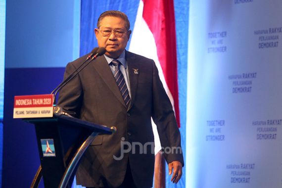 SBY Ketahuan Daftarkan Demokrat ke Ditjen Kekayaan Intelektual, Kubu Moeldoko Meradang - JPNN.COM