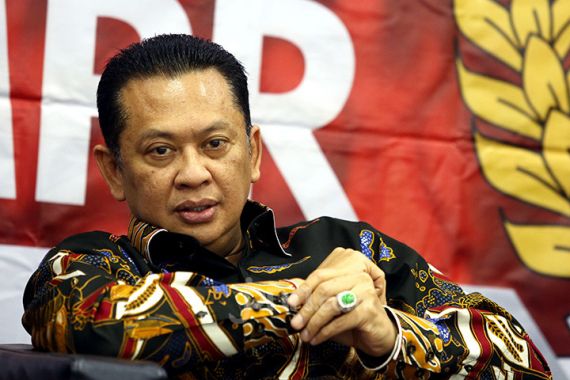 Kebijakan Menteri Budi Karya Sumadi Berpotensi Memperpanjang Masa Pandemi Corona - JPNN.COM