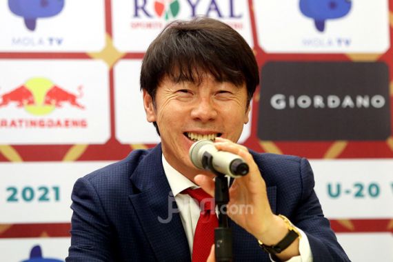 Shin Tae Yong Pengin Indonesia Cetak Banyak Gol ke Gawang Hong Kong - JPNN.COM