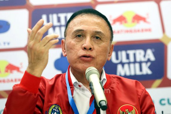 Iwan Bule Pastikan Timnas Indonesia Hadapi Tim Tangguh di FIFA Matchday - JPNN.COM