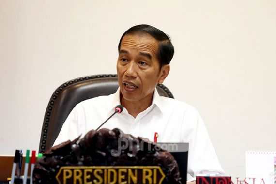 Jokowi Luncurkan Paket Obat Isoman Gratis, Minta Tak Diperjualbelikan - JPNN.COM