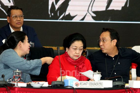Ganjar Capres, Megawati Beri Tugas Khusus kepada 2 Anak Buahnya Ini - JPNN.COM