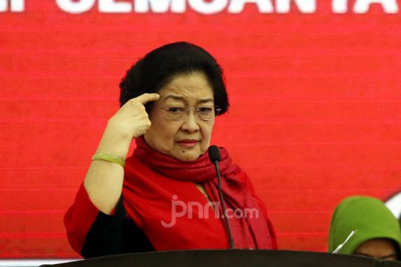 Pidato Lengkap Megawati, Bicara Rekayasa Hukum hingga Penculikan Aktivis  - JPNN.COM