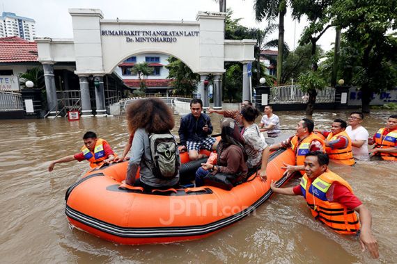 BNPB Beberkan Data Bencana November 2021, dari Banjir hingga Karhutla - JPNN.COM