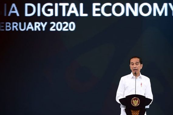 Program Transformasi Digital Jokowi Jawab Tantangan Dunia ke Depan - JPNN.COM