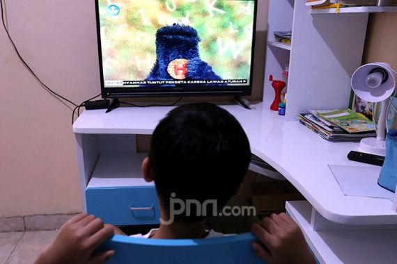 Migrasi TV Digital Segera Dilakukan, Kemenkominfo Bagikan STB - JPNN.COM