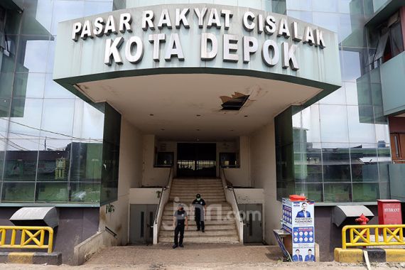 Virus Corona Mengamuk di Pasar Cisalak Depok - JPNN.COM