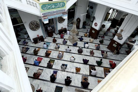 Di Konferensi Negara Islam, Pejabat Kemenag Tegaskan Indonesia Bukan Negara Agama - JPNN.COM