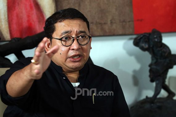 Tak Terpilih Jadi Menteri dan Pimpinan DPR, Fadli Zon Disisihkan di Gerindra? - JPNN.COM