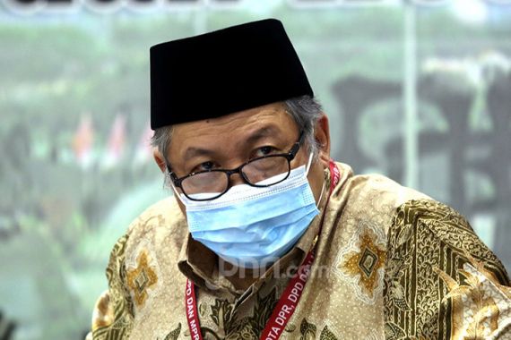 NasDem Lirik Ganjar, Hendrawan PDIP Bilang Begini - JPNN.COM