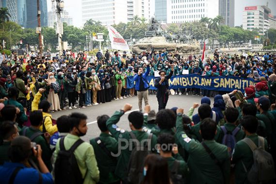 Berapa Jumlah Massa Demo 11 April 2022? Oh, BEM Nusantara Ragu - JPNN.COM
