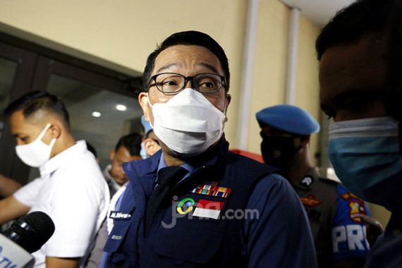 Ridwan Kamil Jamin Pengamanan Vaksin Sinovac di Gudang Biofarma - JPNN.COM