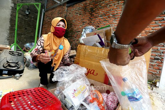 Gandeng TNI AL, Mulung Parahita Gelar Aksi Nyata Terhadap Darurat Iklim - JPNN.COM