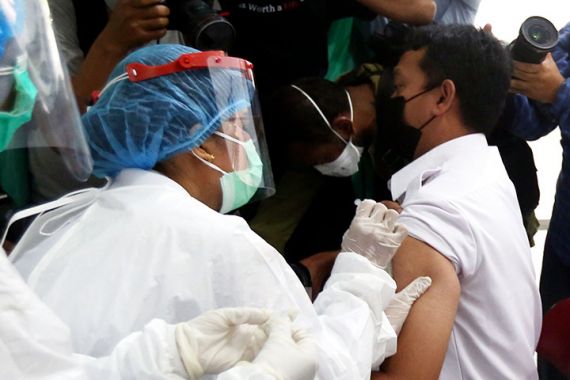 Indonesia Kedatangan Jutaan Dosis Vaksin Covid-19, Kali Ini Produksi Sinopharm - JPNN.COM