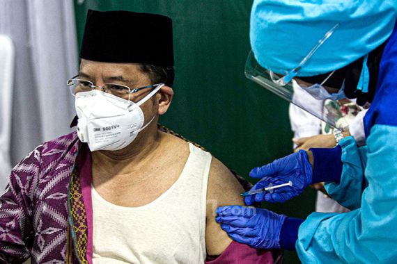 Azis Syamsuddin Apresiasi Langkah China Dahulukan Umat Muslim Mendapatkan Vaksin Covid-19   - JPNN.COM