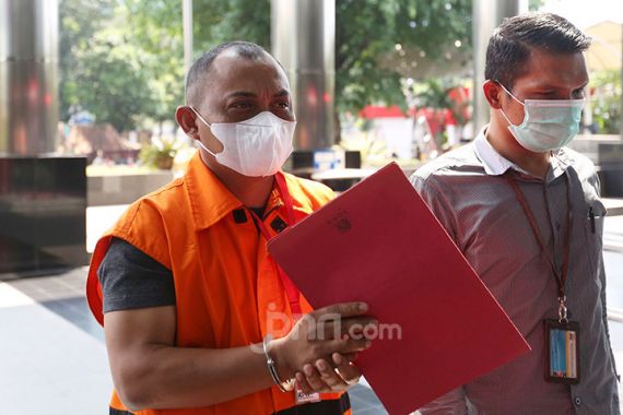 Sebegini Duit yang Diterima Maskur untuk Membantu Azis Syamsuddin - JPNN.COM