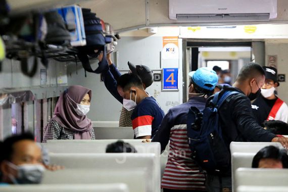 Promo Tiket Kereta Api 'Flash Sale' Hanya Rp 75 ribu, Catat Syaratnya! - JPNN.COM