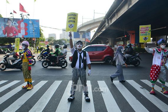 Mantap! Kasus COVID-19 Turun Hingga 56,9 Persen Selama PPKM - JPNN.COM