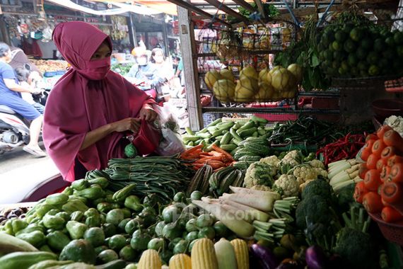 Pantauan Pasar Hari Ini, Harga Minyak Goreng Bikin Emak-Emak Mengelus Dada - JPNN.COM