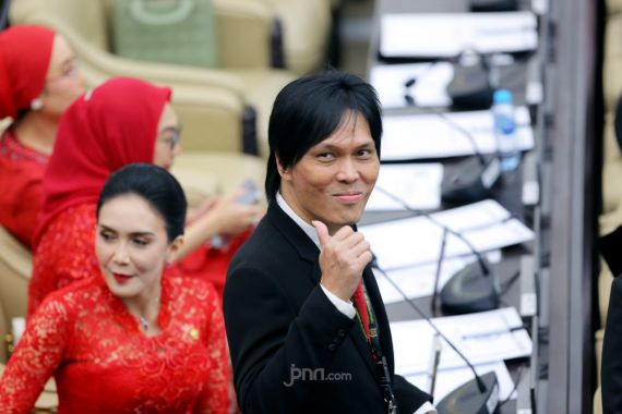 Yovie Widianto Jadi Staf Khusus Presiden, Begini Komentar Once Mekel - JPNN.COM