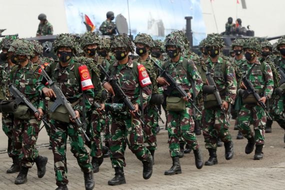 Analisis Pengamat Militer Soal Pengaturan Usia Pensiun Personel TNI - JPNN.COM