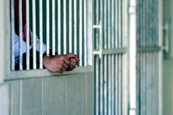 17 Tahanan Polsek Tenayan Raya Kabur Bermodalkan Obeng, Begini Kronologinya - JPNN.COM