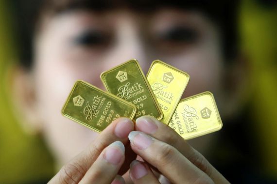 Harga Emas Antam Hari Ini Lagi Turun, Borong, Bun! - JPNN.COM