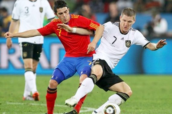 Pindah Posisi, Schweini Didukung Makaay - JPNN.COM