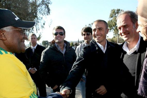 Cannavaro Hadir Kembalikan Trofi - JPNN.COM