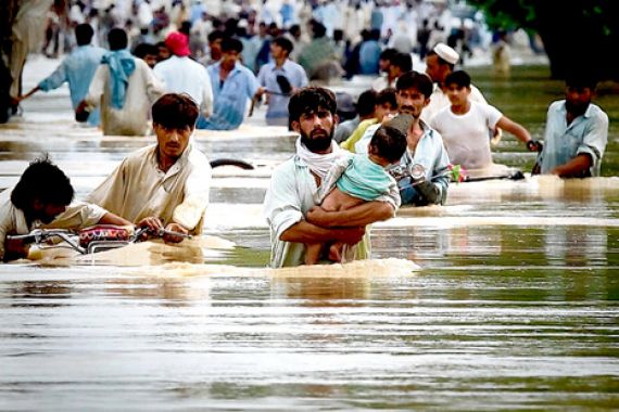 Hujan Lebat di Pakistan, 313 Tewas - JPNN.COM