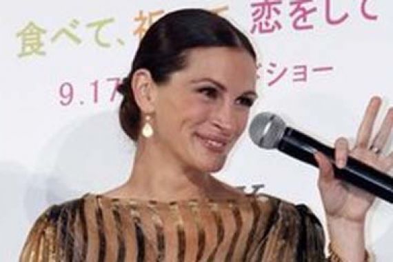 Julia Roberts Hobi Menjahit - JPNN.COM