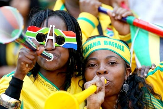 Vuvuzela Diharamkan di Eropa - JPNN.COM