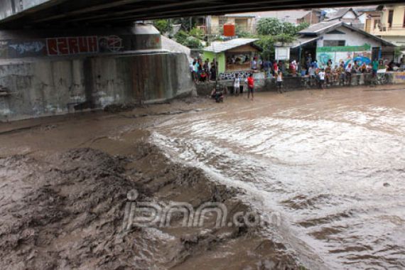 Lahar Dingin Tebar Ancaman - JPNN.COM