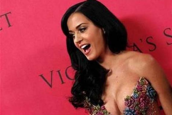 Katy Perry Serasa Belum Menikah - JPNN.COM