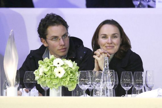 Pernikahan Tertutup Martina Hingis - JPNN.COM