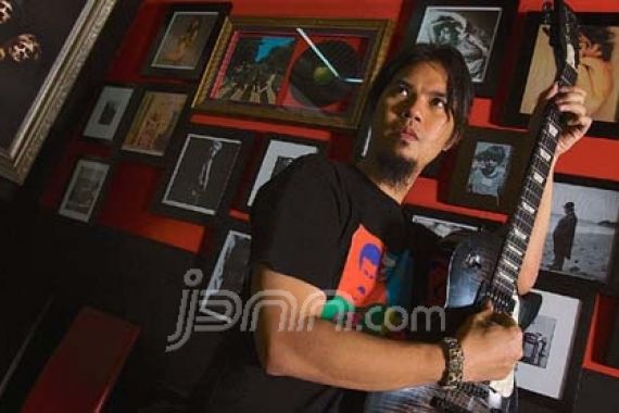 Ahmad Dhani Dituding Cari Sensasi Teror Bom - JPNN.COM